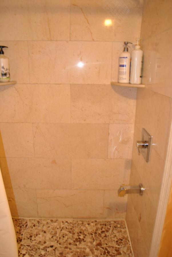 Ewr Airport Multilevel Guest House Room With 2-3 Beds Νιούαρκ Εξωτερικό φωτογραφία