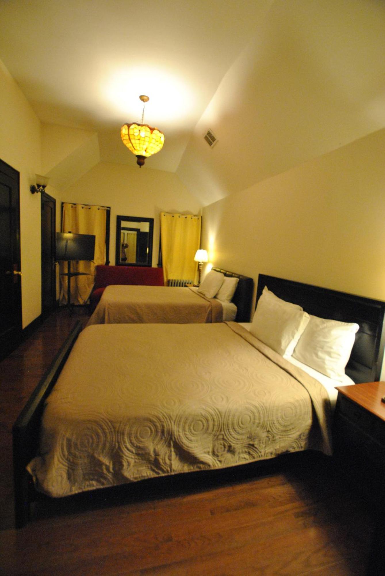 Ewr Airport Multilevel Guest House Room With 2-3 Beds Νιούαρκ Εξωτερικό φωτογραφία