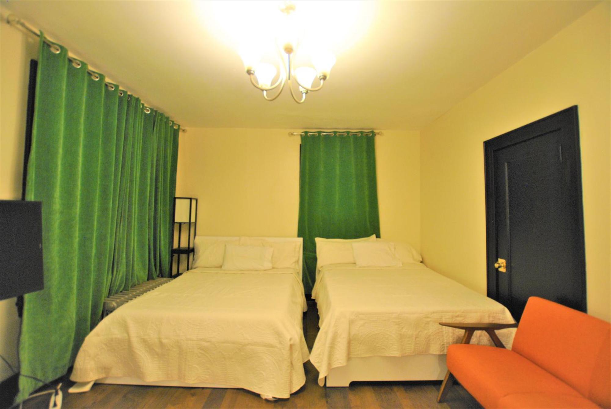 Ewr Airport Multilevel Guest House Room With 2-3 Beds Νιούαρκ Εξωτερικό φωτογραφία