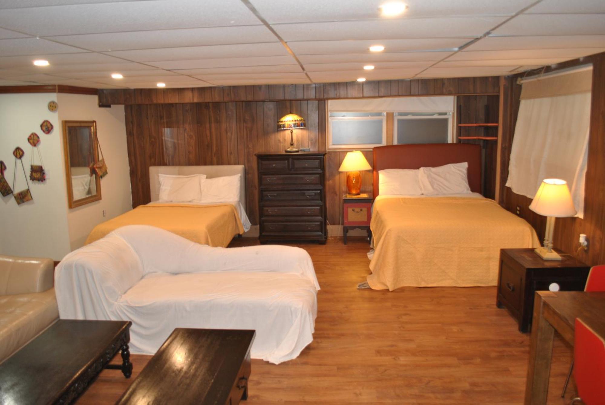 Ewr Airport Multilevel Guest House Room With 2-3 Beds Νιούαρκ Εξωτερικό φωτογραφία